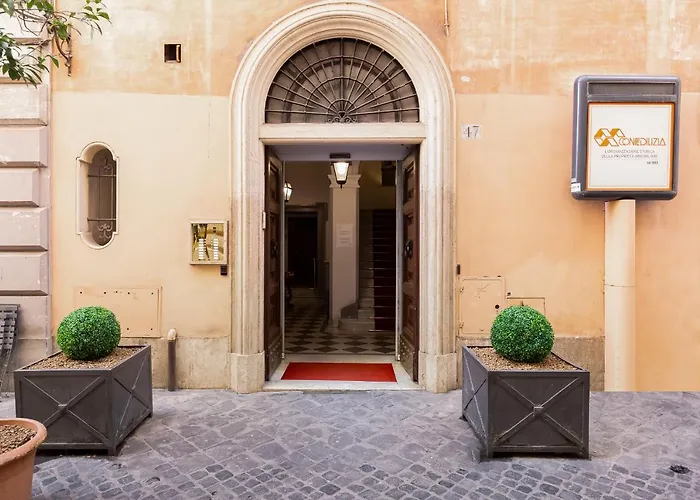 Via Condotti Private